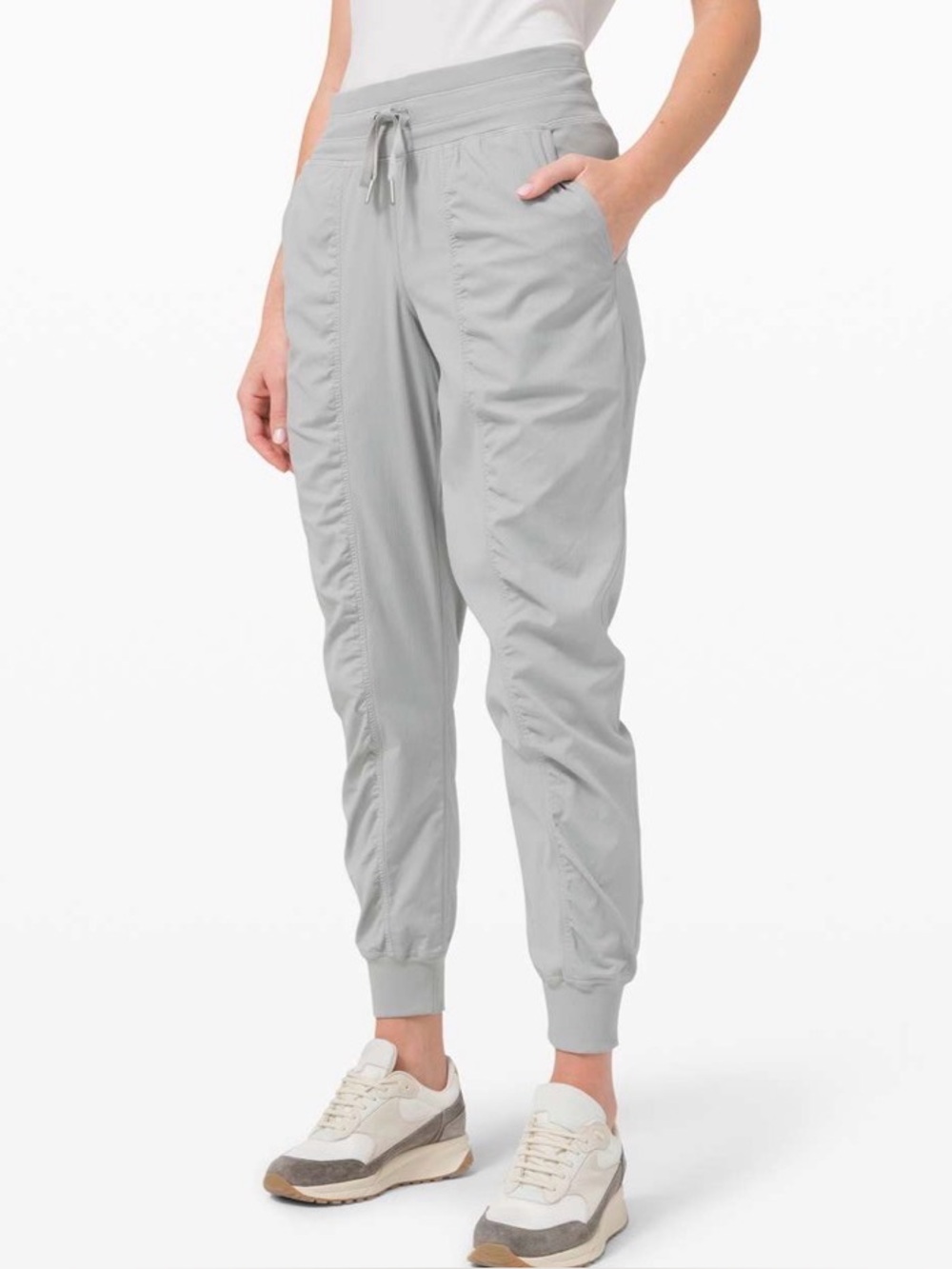 Lululemon Dance Studio Jogger
Silver Drop Size 4